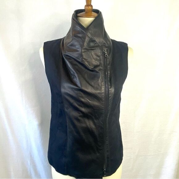 VINCE LEATHER AND LINEN ASYMMETRICAL MOTO VEST - Picture 5 of 14